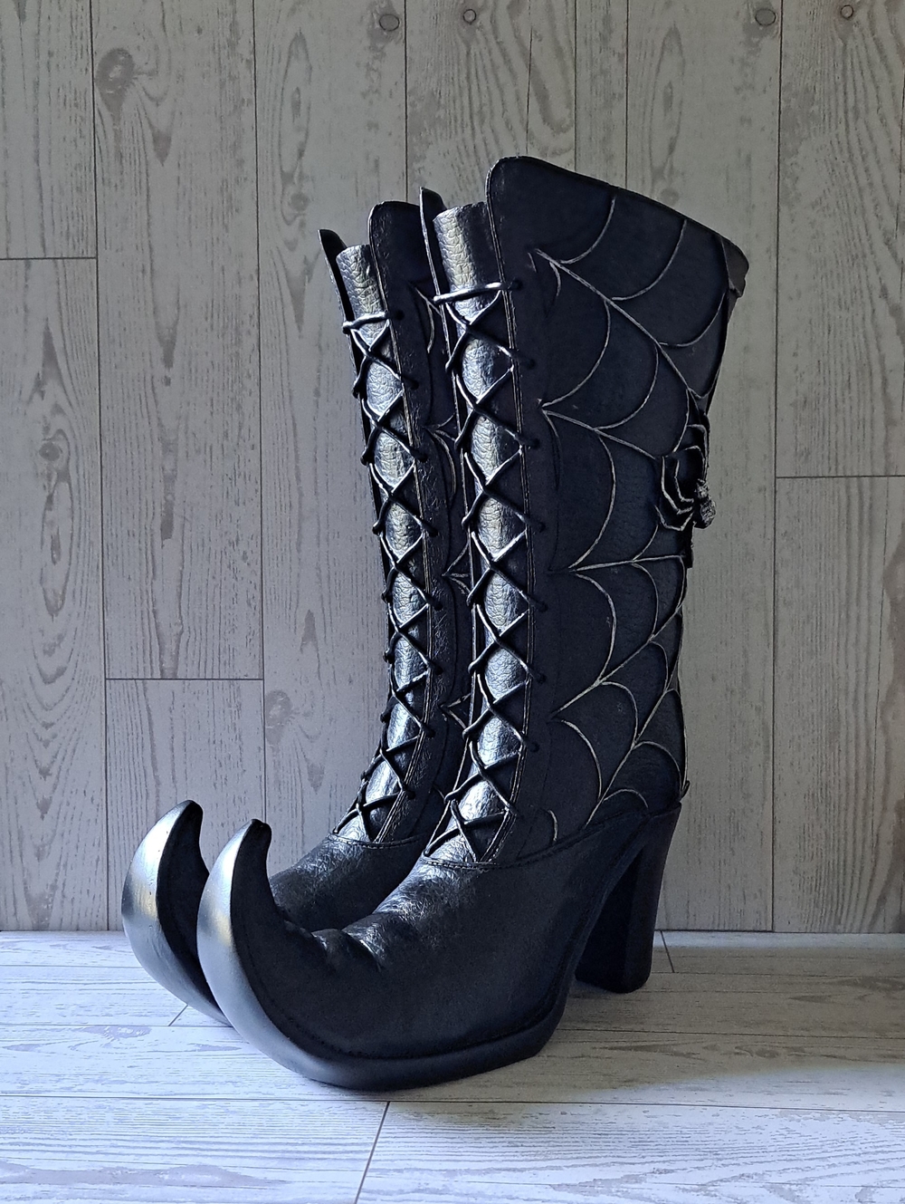 Witch's Boots Statue Gothic Vase  Spiderweb Halloween Decor Black Laege 10" High